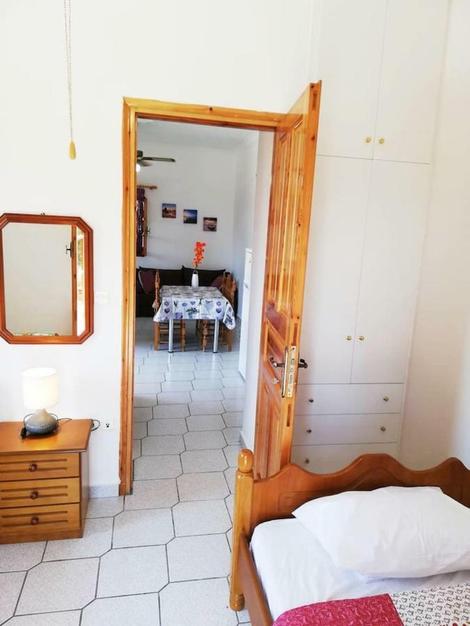 Appartement Theasea House With Garden à Riglia Extérieur photo